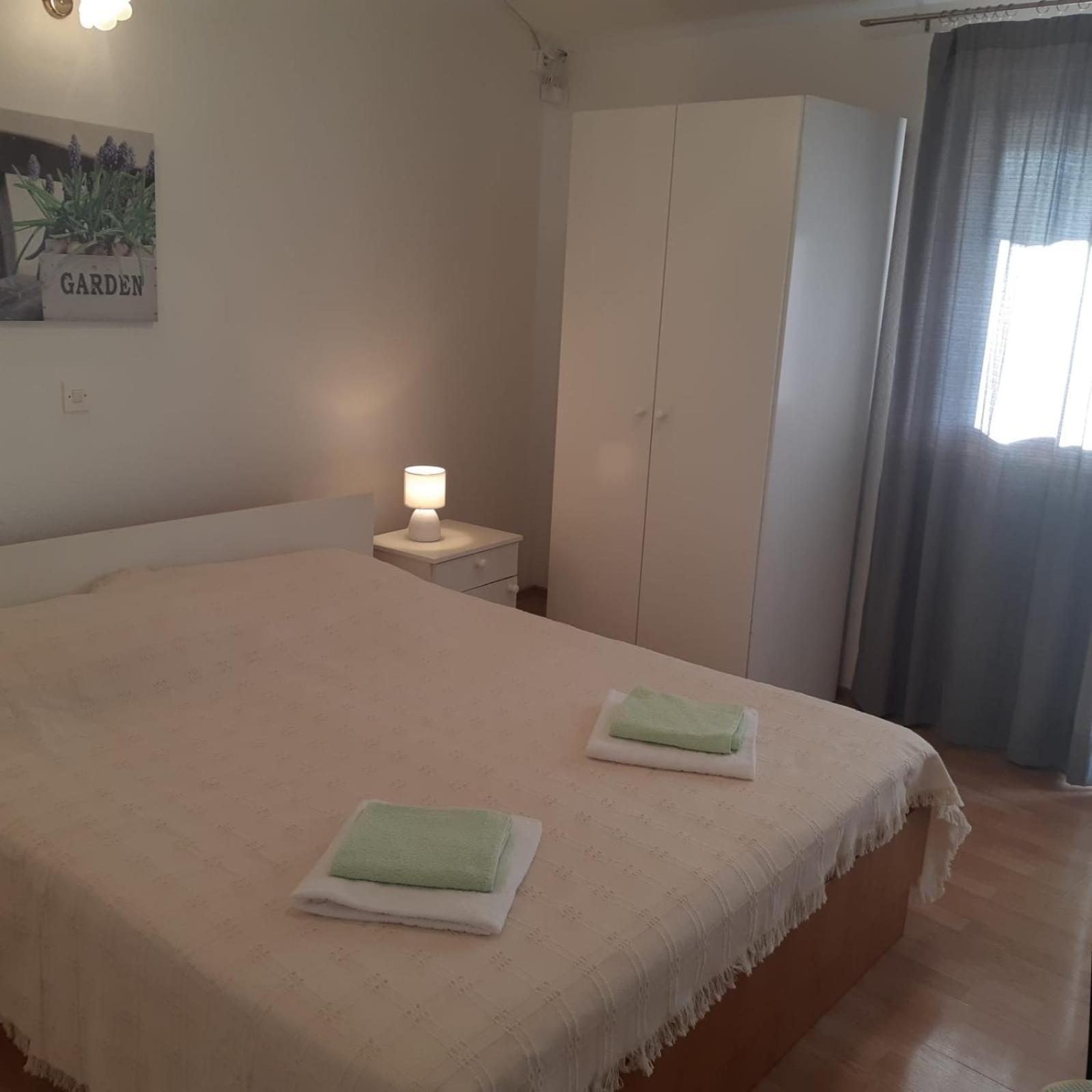 Apartment Igrane 10033A Номер фото